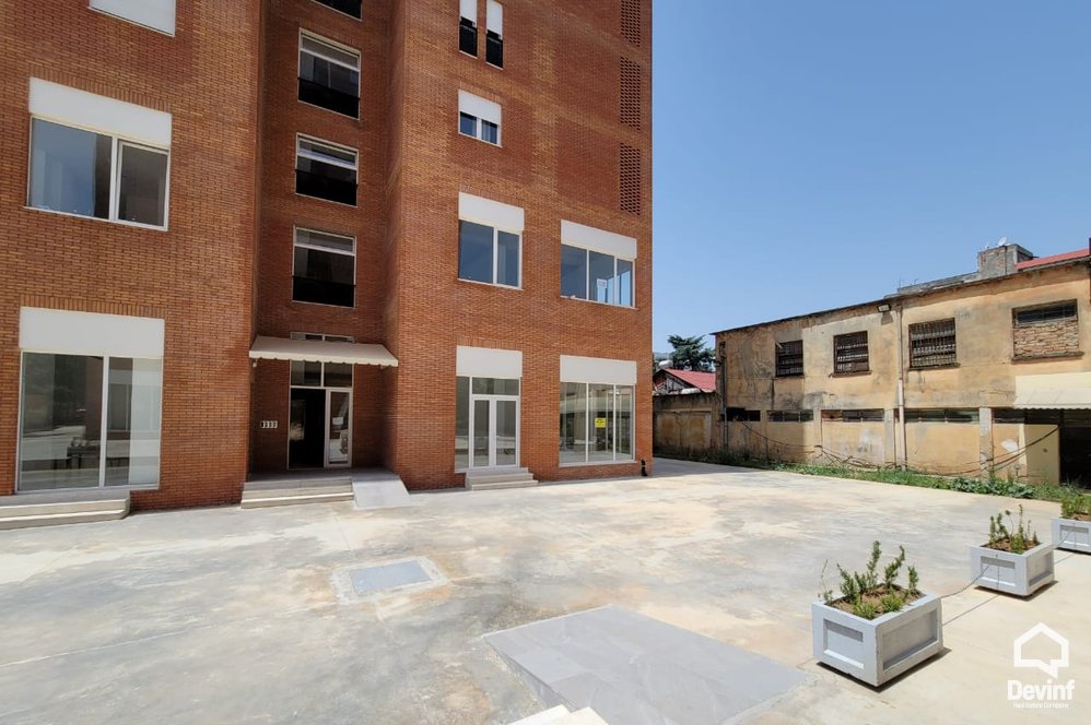 Tirane For Rent Shop  Shop for rent near the Ministry of Defense, Dibra Street Shop