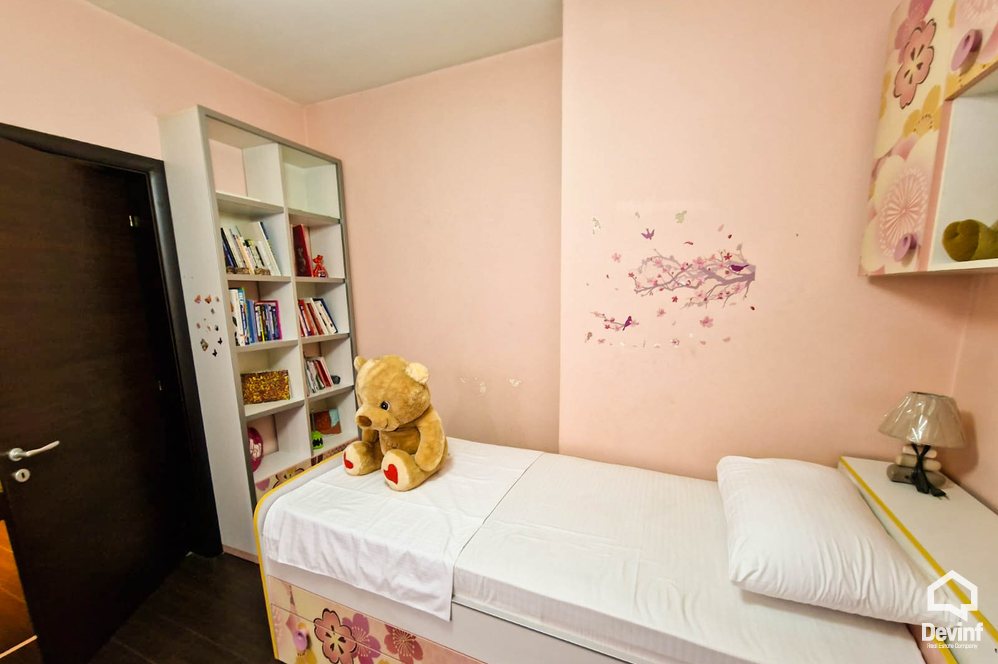 Tirane Shitje Apartament 2+1+A Rruga Myslym Shyri apartament
