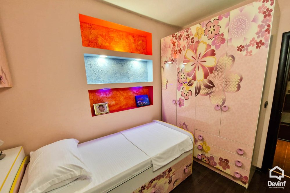 Tirane Shitje Apartament 2+1+A Rruga Myslym Shyri apartament