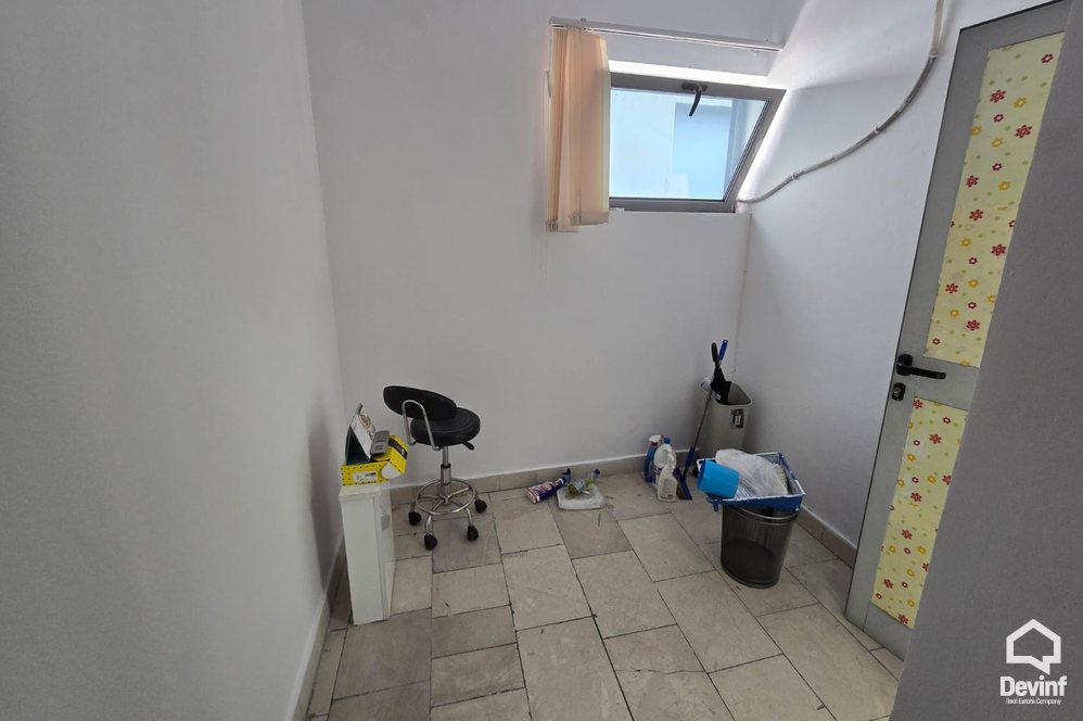 Tirane For Rent Shop  Shop located in Dibra Street Shop Office Shop klinike dentare