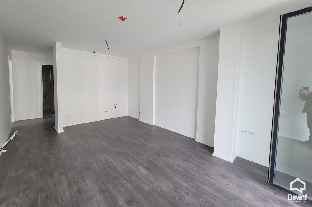 Tirane Qera Apartament 3+1 Apartament ne kompleks residencial prane Liqenit te Thate apartament kompleks rezidencial