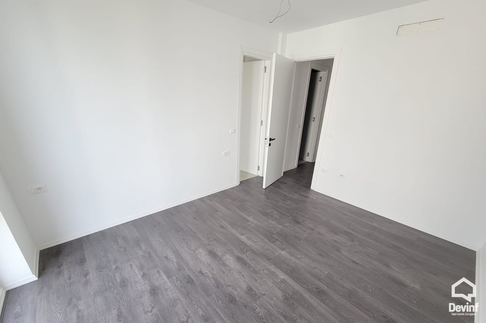 Tirane Qera Apartament 3+1 Apartament ne kompleks residencial prane Liqenit te Thate apartament kompleks rezidencial