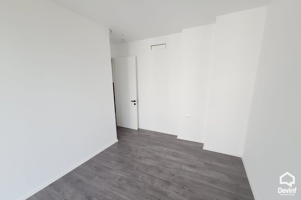 Tirane Qera Apartament 3+1 Apartament ne kompleks residencial prane Liqenit te Thate apartament kompleks rezidencial