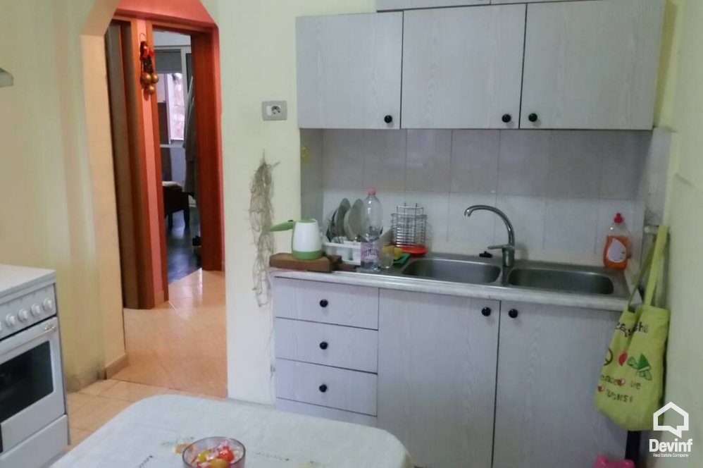 Tirane Shitje Apartament 2+1+A Rruga e Barrikadave apartament