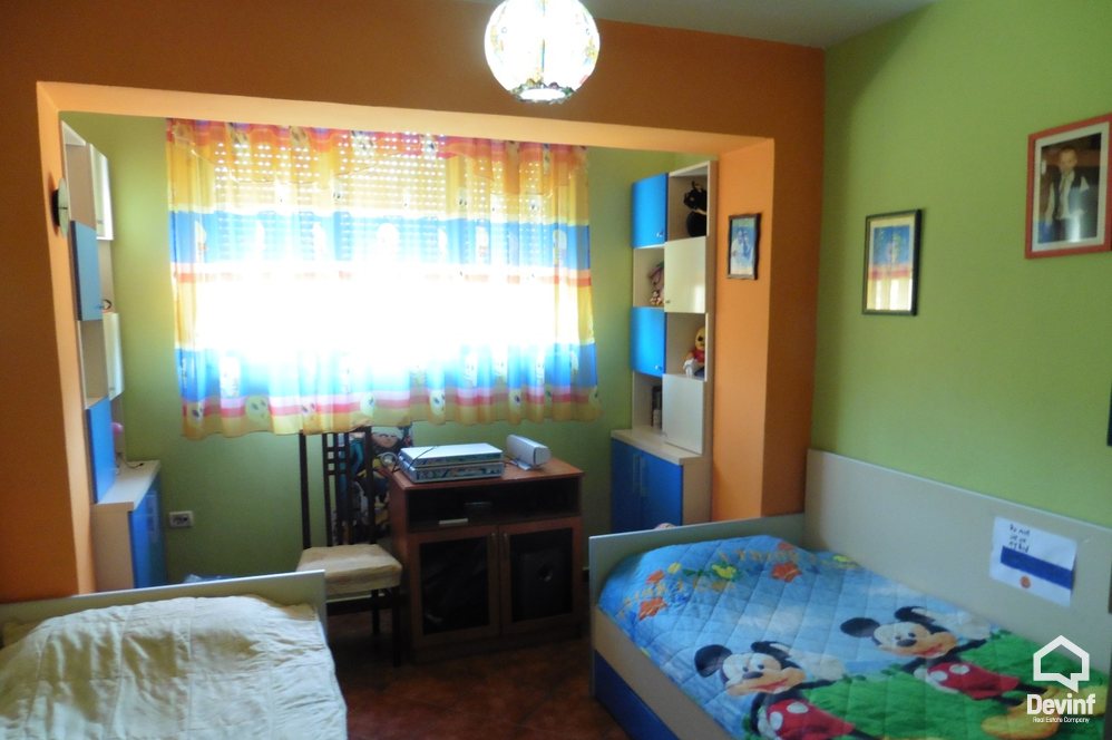 Tirane Shitje Apartament 2+1+A Prane zones se Bllokut apartament