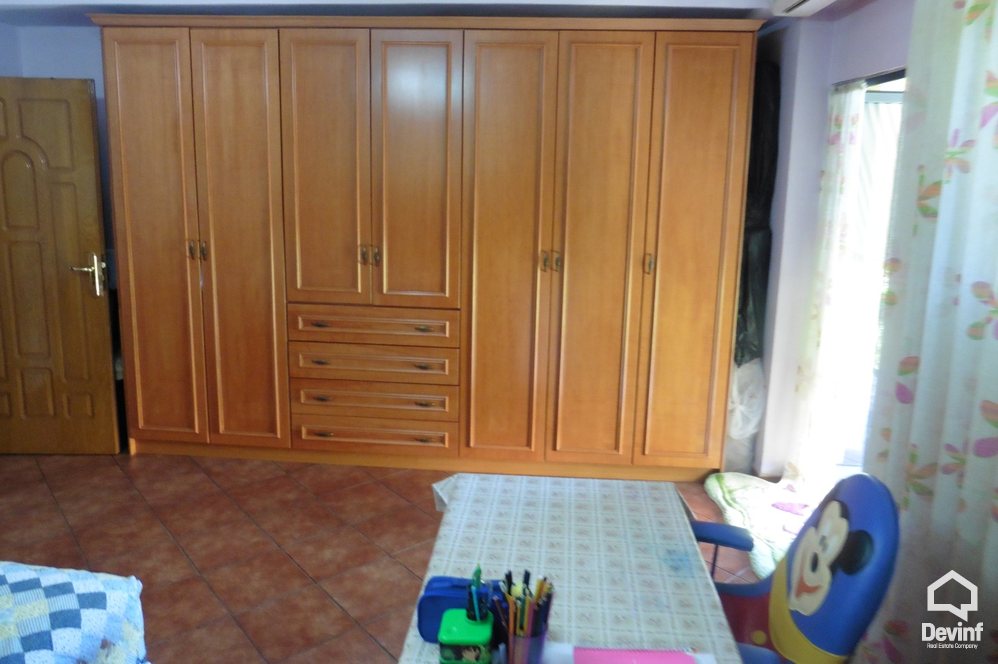 Tirane Shitje Apartament 2+1+A Prane zones se Bllokut apartament