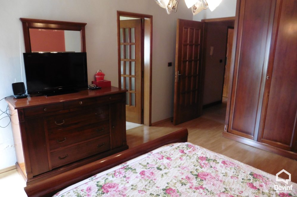 Tirane Shitje Apartament 4+1+A Apartament prane Qendres Kristal apartament