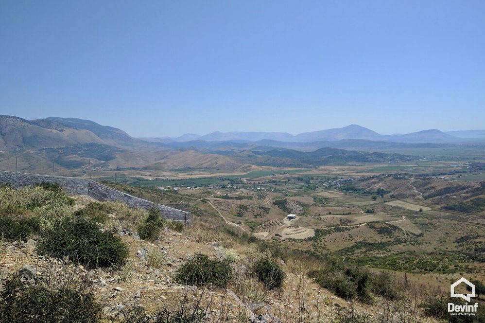 Sarande For Sale Land  The land is positioned in Delvina Country.  Agricultural Land