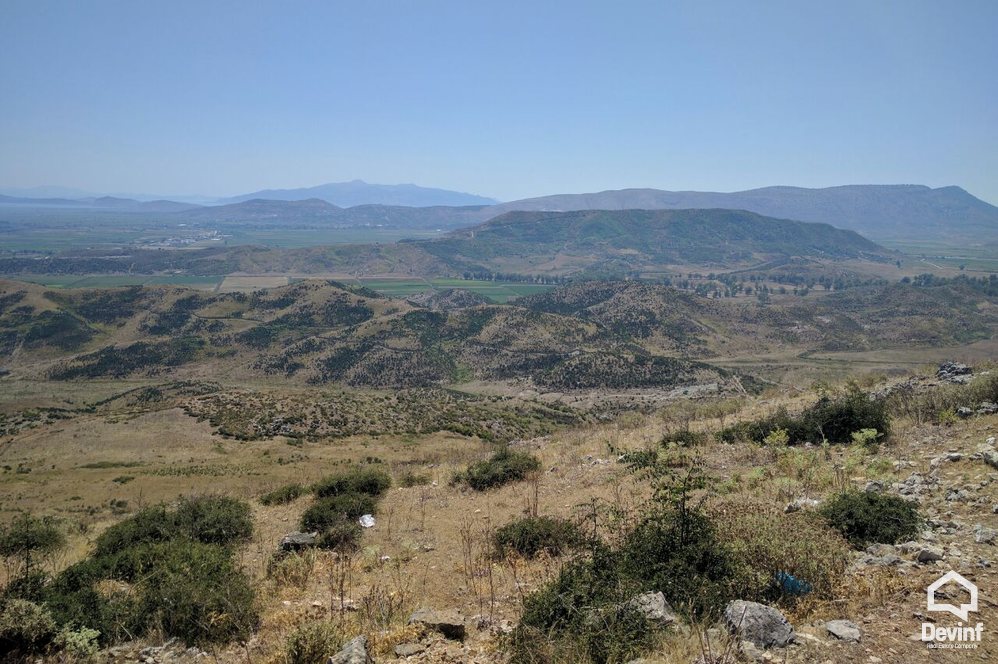 Sarande For Sale Land  The land is positioned in Delvina Country.  Agricultural Land