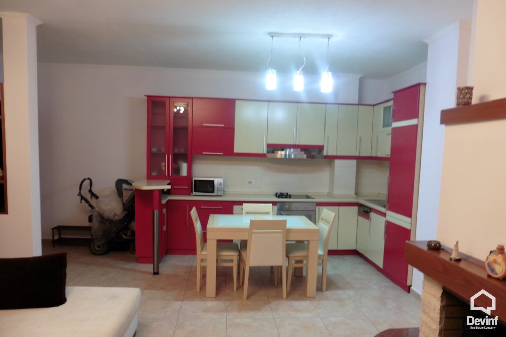 Tirane Qera Apartament 2+1+A Apartament ne Rr. Dibres apartament