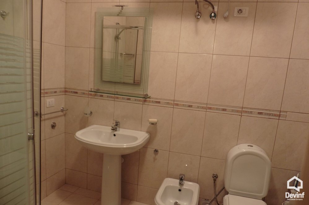 Tirane Qera Apartament 2+1+A Apartament ne Rr. Dibres apartament
