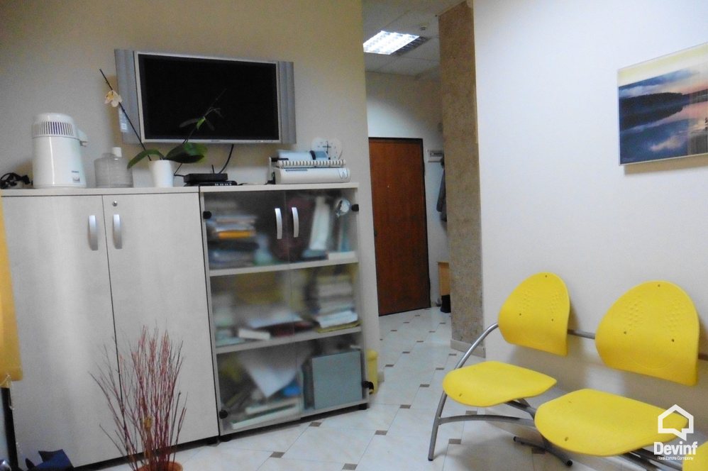 Tirane For Sale Office 1+1+A Durresi Road klinike dentare