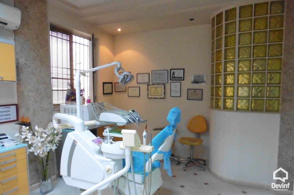 Tirane For Sale Office 1+1+A Durresi Road klinike dentare