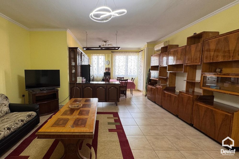 Tirane For Sale Apartment 2+1 Apartment in Str. Hoxha Tahsin Apartment