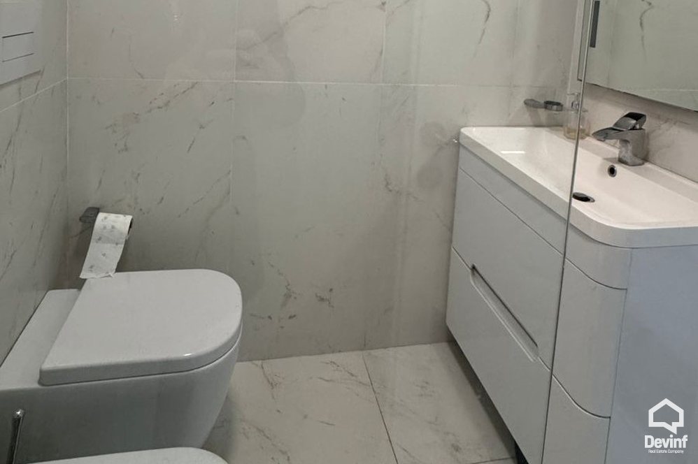 Tirane For Sale Apartment 2+1 Apartment in Str. Hoxha Tahsin Apartment