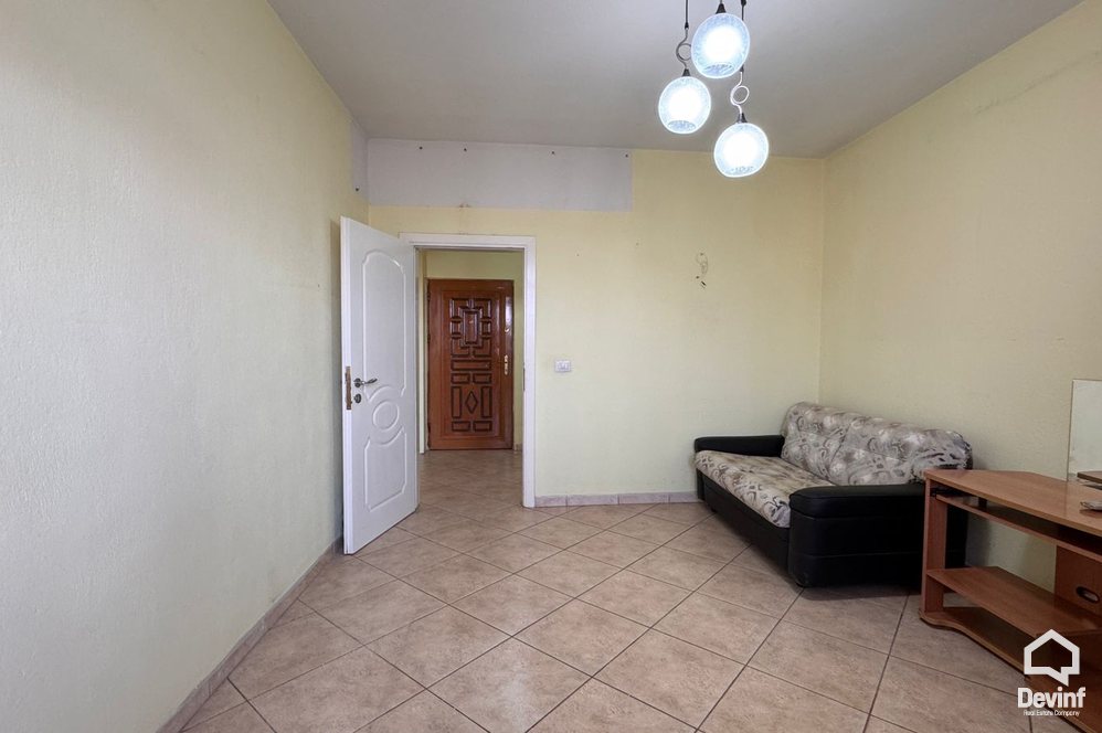 Tirane For Sale Apartment 2+1 Apartment in Str. Hoxha Tahsin Apartment
