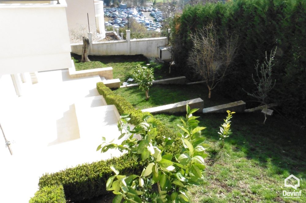 Tirane For Sale Villa Me shume se 4 dhoma Villa near the Tirana East Gate Shopping Mall Residential Complex