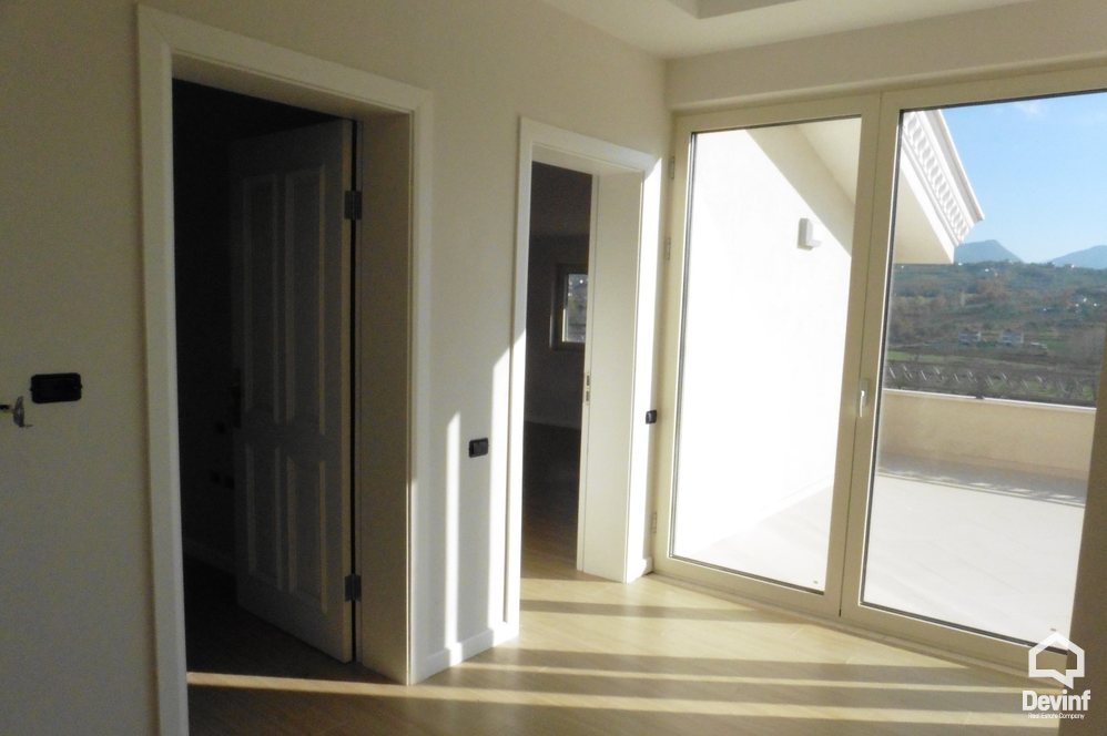 Tirane For Sale Villa Me shume se 4 dhoma Villa near the Tirana East Gate Shopping Mall Residential Complex