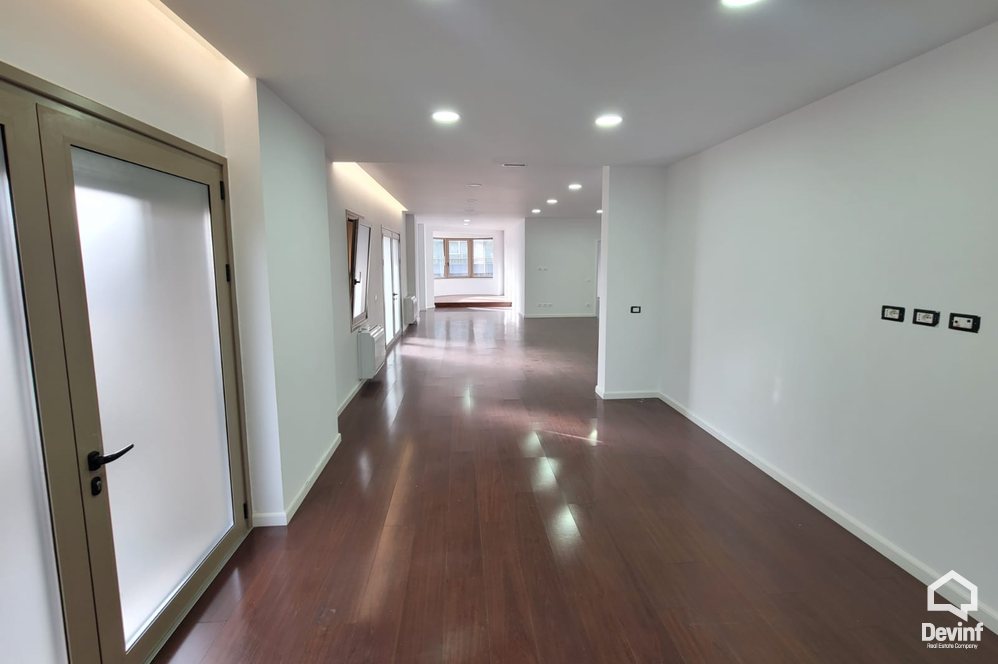 Tirane Qera Zyre  Zyre ne zonen e Radio Televizionit Shqiptar apartament zyre
