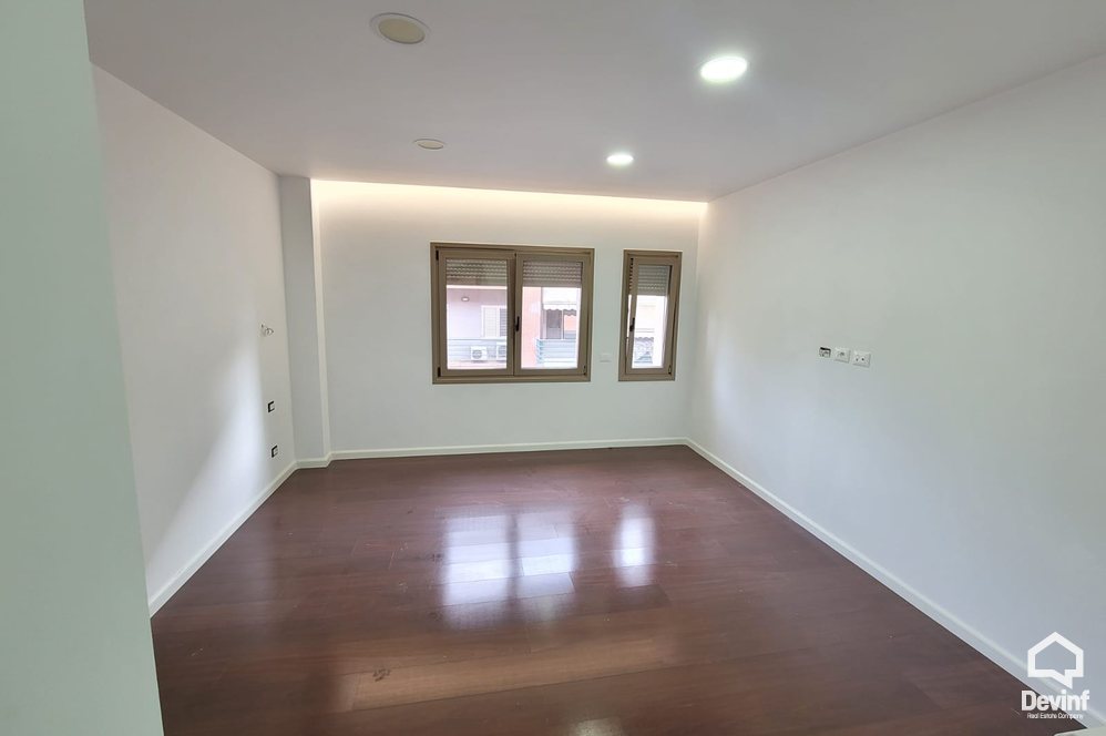 Tirane Qera Zyre  Zyre ne zonen e Radio Televizionit Shqiptar apartament zyre