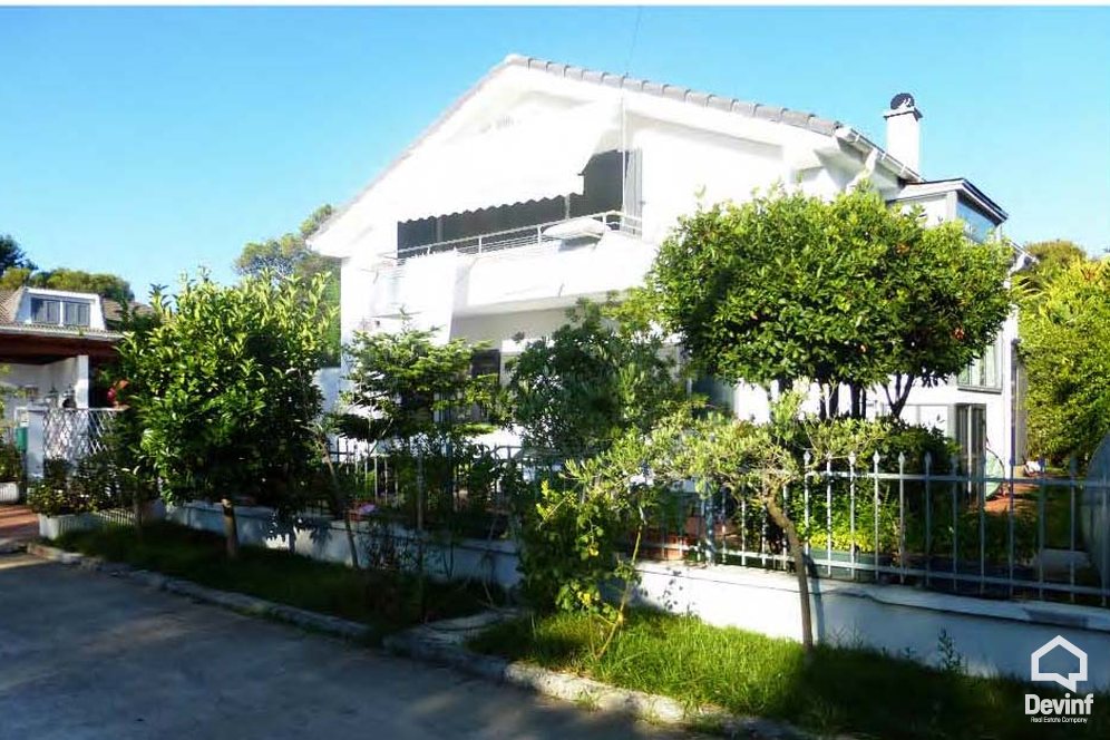 Durres For Sale Villa 3+1+G Villa in Golem, Durres bregdet Residential Complex