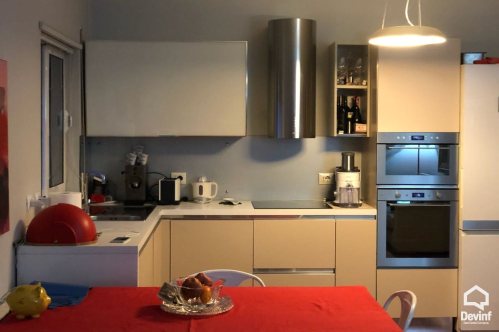Tirane Shitje Apartament 2+1+A Rruga e Barrikadave, prane Shkolles Sami Frasheri apartament