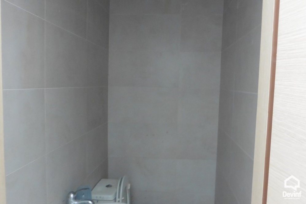 Tirane For Rent Shop  Shop close to Str. Myslym Shyri Office Shop