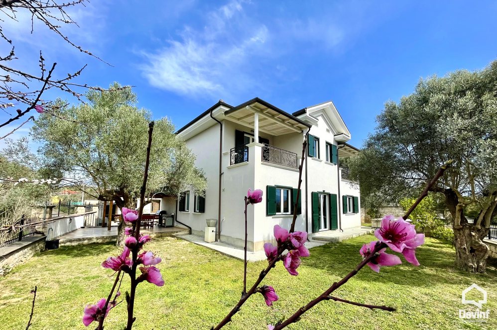 Tirane For Rent Villa 4+1 A villa located in Mullet area, Tirana Villa Residence