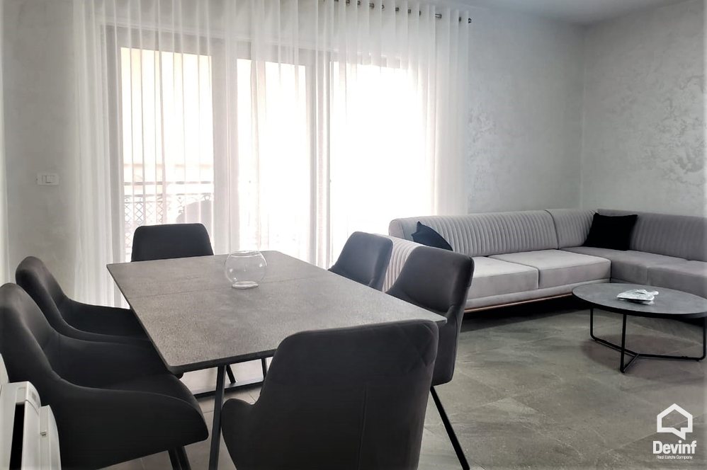 Tirane Qera Apartament 2+1+G Apartament i ri ne Rr. Kavajes  apartament