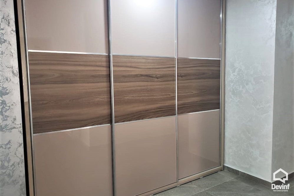 Tirane Qera Apartament 2+1+G Apartament i ri ne Rr. Kavajes  apartament