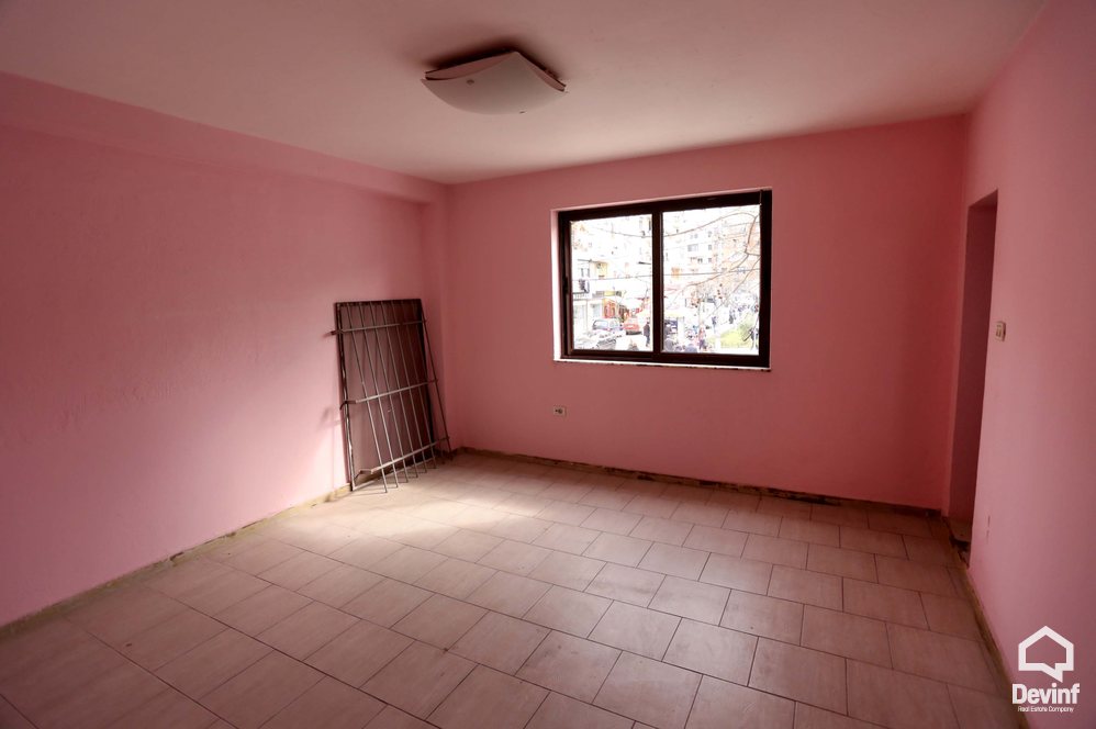 Tirane Shitje Zyre 4+1+A Rruga Don Bosko apartament