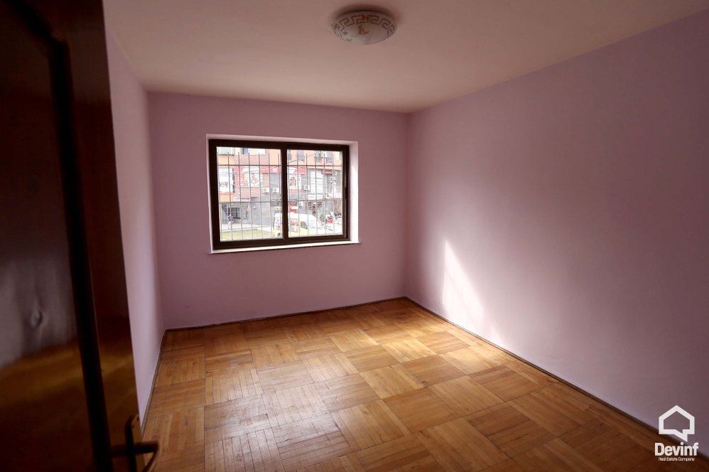 Tirane Shitje Zyre 4+1+A Rruga Don Bosko apartament