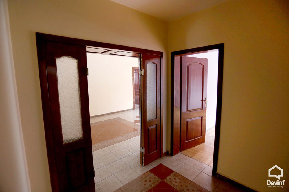 Tirane Shitje Zyre 4+1+A Rruga Don Bosko apartament