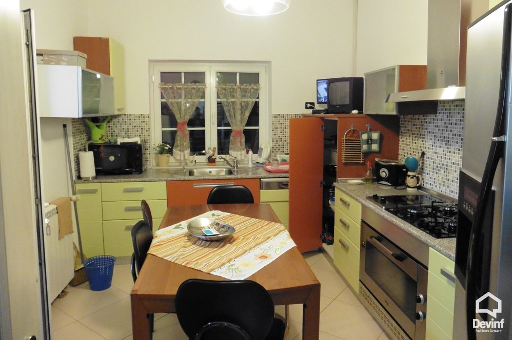 Tirane For Rent Villa Me shume se 4 dhoma The villa is located close to Petrela 