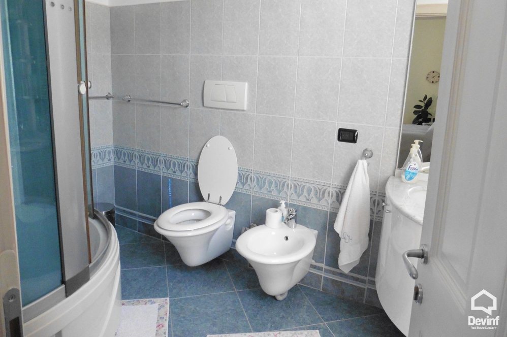 Tirane For Rent Villa Me shume se 4 dhoma The villa is located close to Petrela 