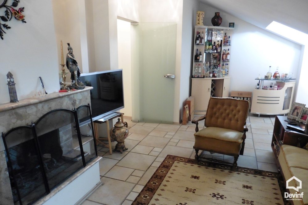 Tirane Qera Apartament 4+1+G Apartament ne vile mbrapa Ambasades Amerikane kat vile apartament papafingo