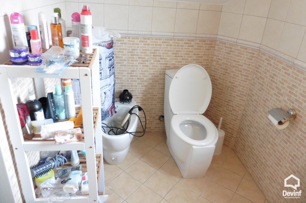 Tirane Qera Apartament 4+1+G Apartament ne vile mbrapa Ambasades Amerikane kat vile apartament papafingo