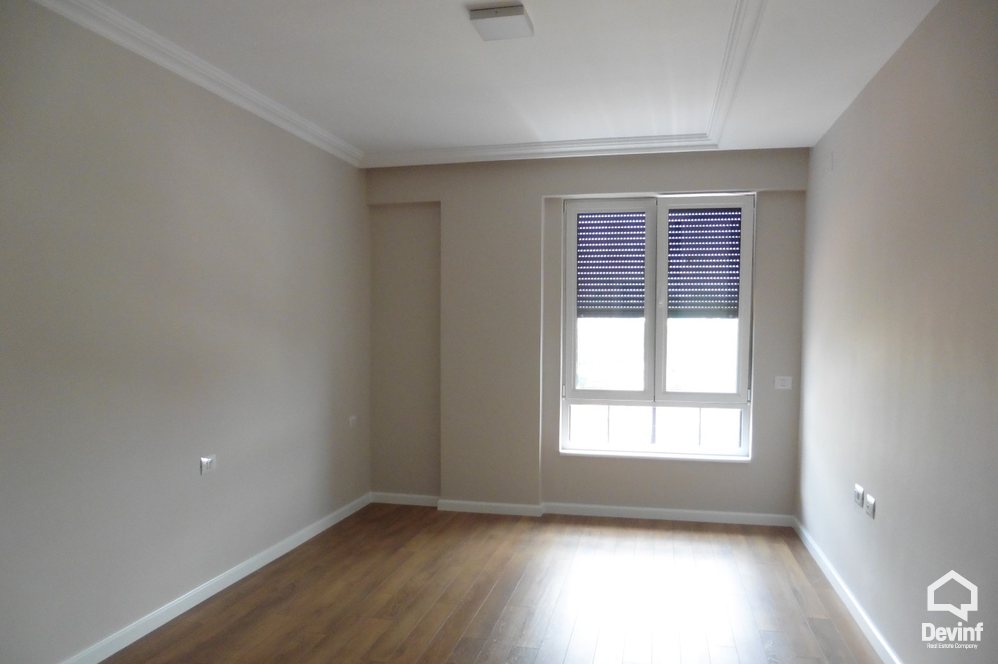 Tirane Qera Apartament 2+1+A Rruga Myslym Shyri apartament zyre