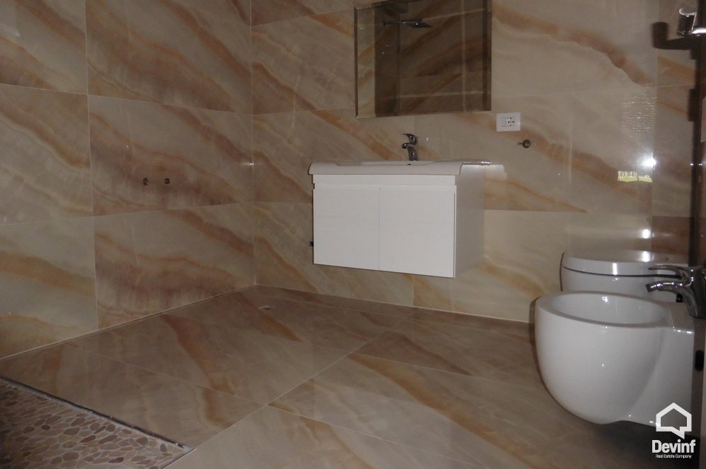 Tirane Qera Apartament 2+1+A Rruga Myslym Shyri apartament zyre