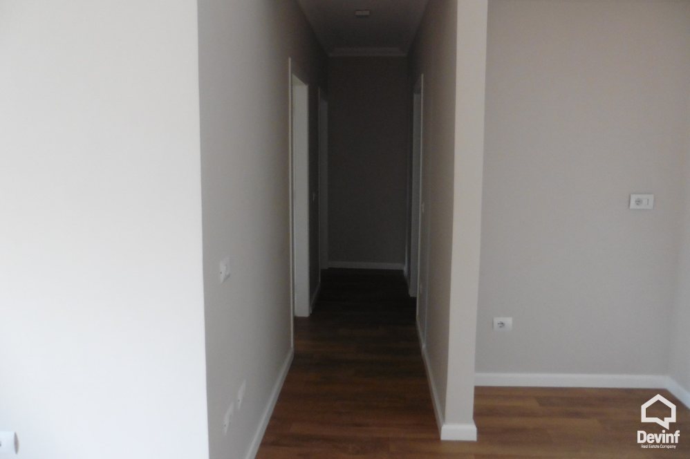 Tirane Qera Apartament 2+1+A Rruga Myslym Shyri apartament zyre
