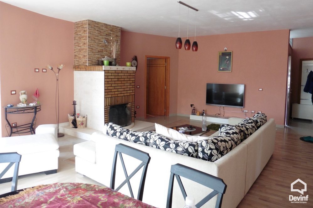 Tirane Qera Vile Me shume se 4 dhoma Vile ne zonen e Kodrave te Liqenit te Tiranes apartament