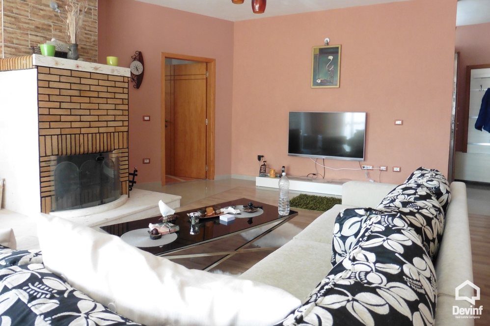 Tirane Qera Vile Me shume se 4 dhoma Vile ne zonen e Kodrave te Liqenit te Tiranes apartament