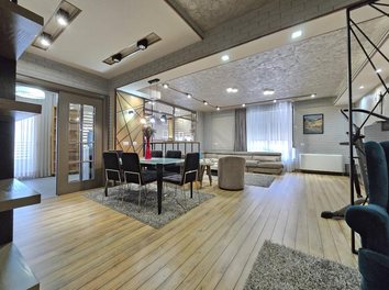 Apartament Qera Apartament ne qender te Tiranes