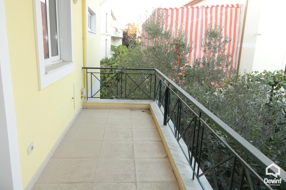 Tirane For Rent Apartment 3+1+A Apartment in a villa which is located in the villas area of Selita Villa Floor