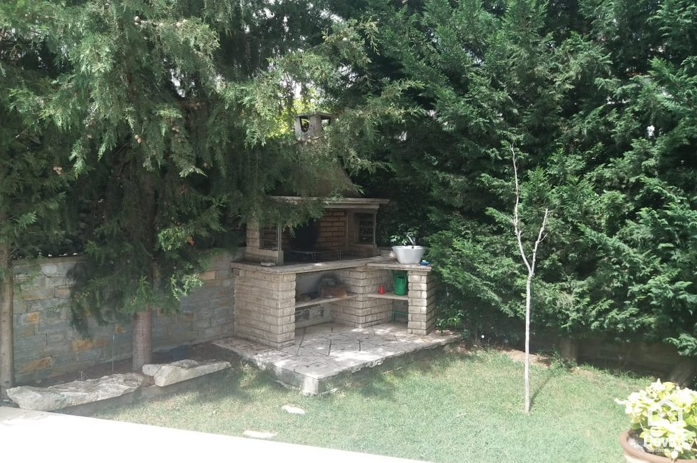 Tirane For Sale Villa Me shume se 4 dhoma Villa in a residential compound in Farka District Villa Residential Complex