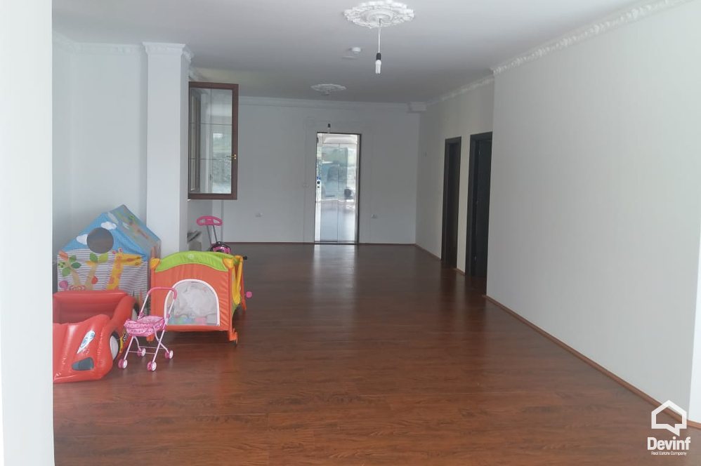 Tirane For Sale Villa Me shume se 4 dhoma Villa in a residential compound in Farka District Villa Residential Complex