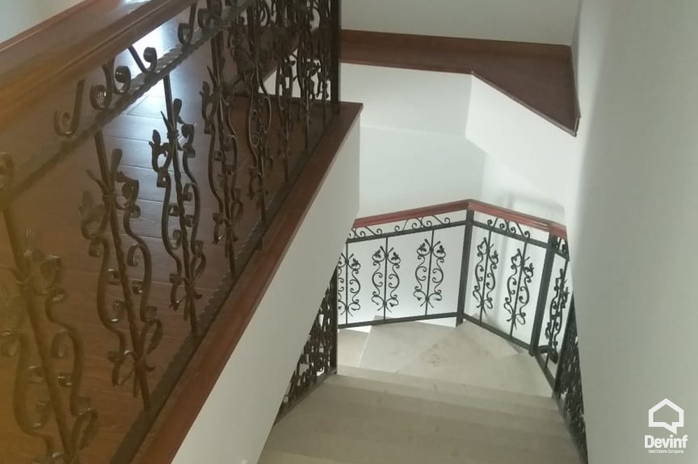 Tirane For Sale Villa Me shume se 4 dhoma Villa in a residential compound in Farka District Villa Residential Complex