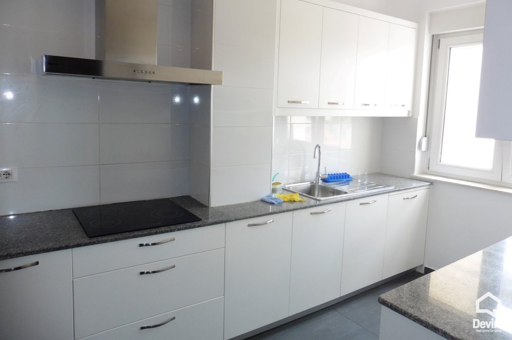 Tirane For Rent Apartment 3+1+G In a residential compound near Elbasan Street Apartment Residential Complex