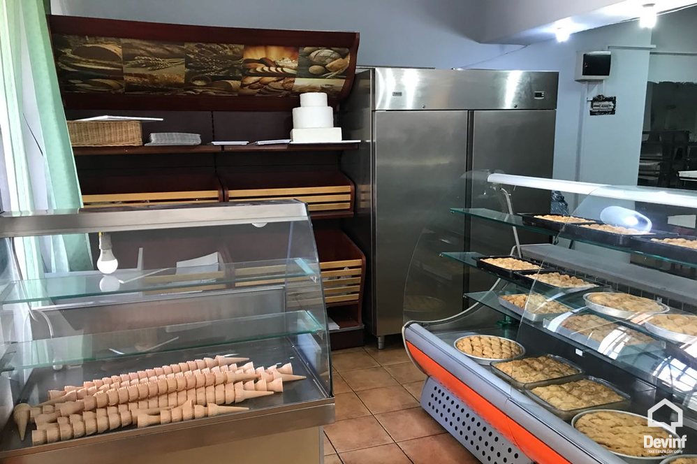 Tirane For Sale Shop  Near Strauss Square 