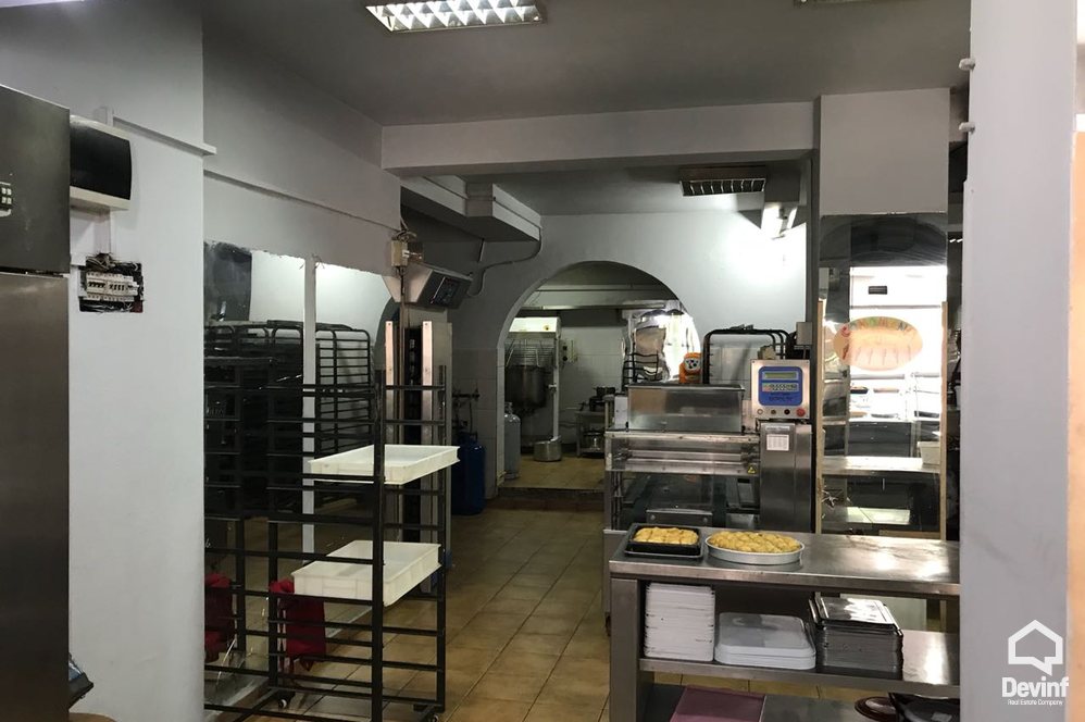 Tirane For Sale Shop  Near Strauss Square 